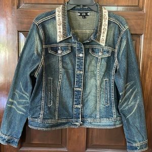 Tru Luxe Jeans denim jacket, size large!